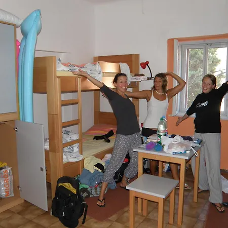 Hostel Hi