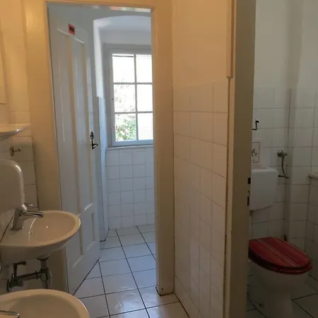 Vandrerhjem Hi Veli Lošinj