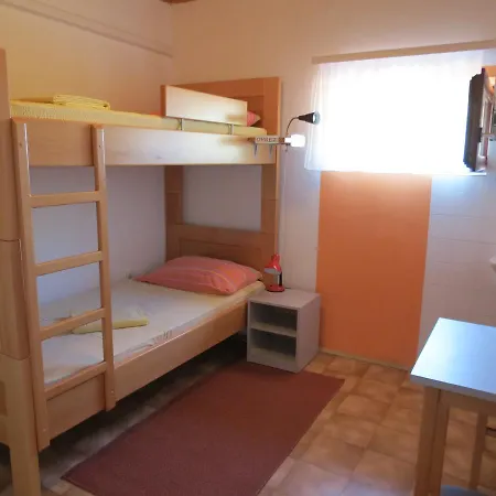 Hostel Hi *