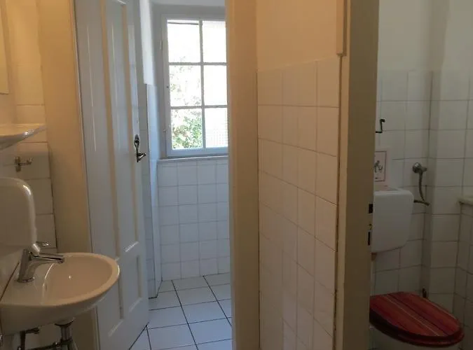 ホステル Hi ヴェリ・ロシニュ